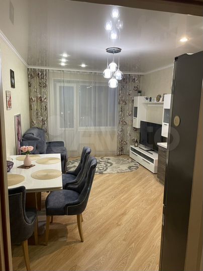 2-к. квартира, 72,4 м², 10/11 эт.