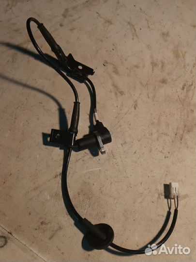 Датчик ABS hyundai sonata