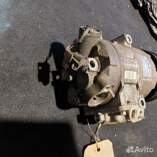 VW seat skoda компрессор кондиционера 6Q0820803D