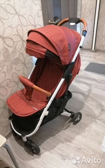 Прогулочная коляска Yoya Plus 2