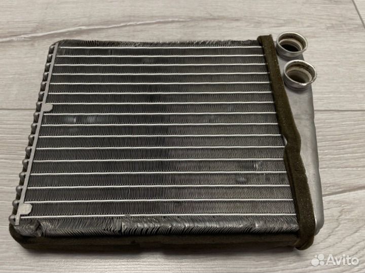 Радиатор печки на volkswagen jetta 6