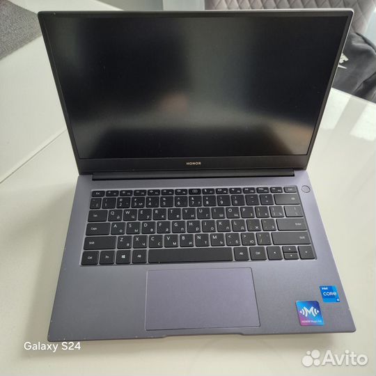 Ультрабук honor MagicBook 14 i5-11/8gb/ssd 512gb