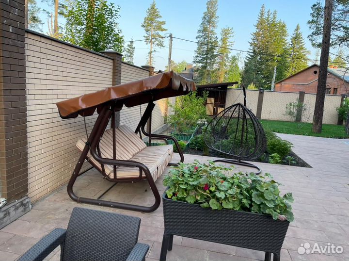 Крыша пвх на качелю