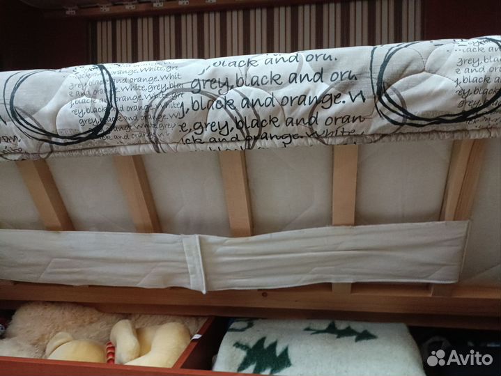 Двухъярусная кровать для детей