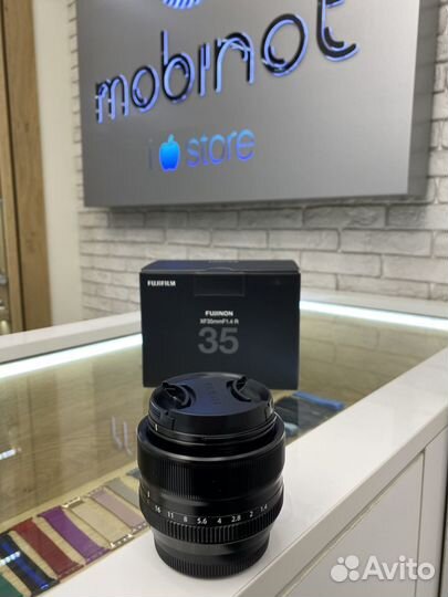 Fujifilm XF 35mm F/1.4 R X-Mount