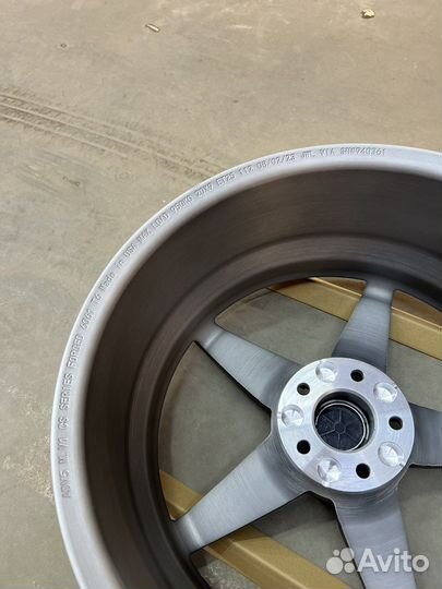 Диски ADV1 bmw 5 g30 r20 в наличии