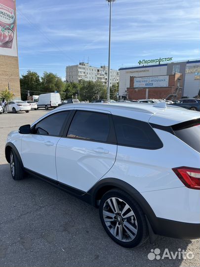 LADA Vesta 1.6 МТ, 2019, 90 000 км