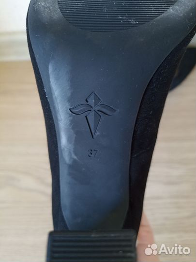 Туфли женские 37 размер новые