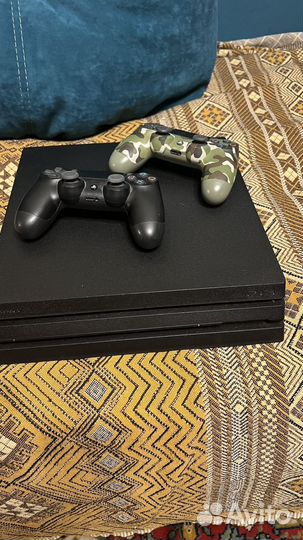 Sony playstation 4 PS4 pro 1tb