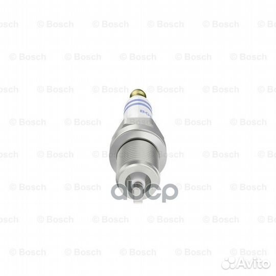 Свеча зажигания 0242240628 Bosch