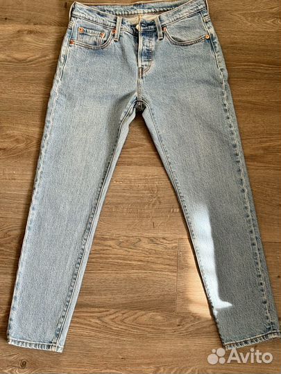 Женские джинсы levis 501