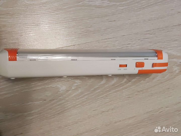 Фонарь аккумуляторный светодиодный EL60S