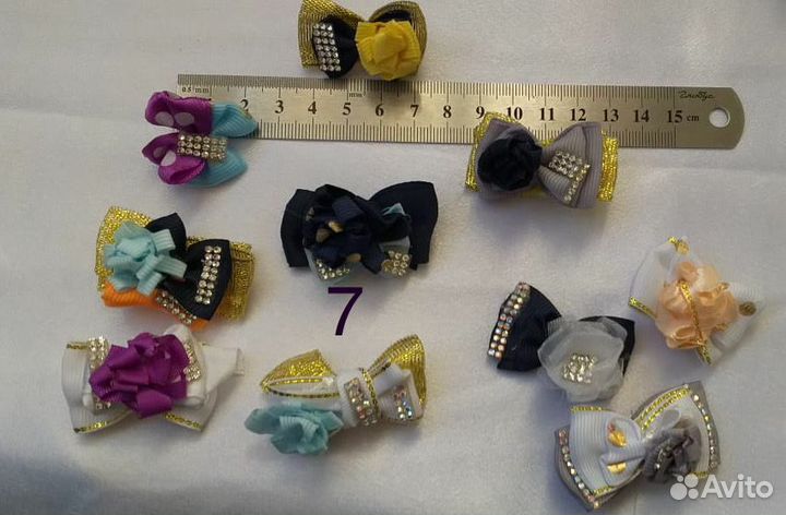 Маленькие бантики со стразами для щенков собак