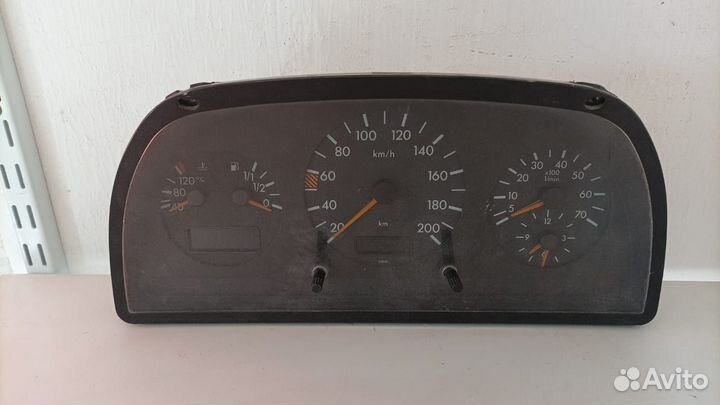 Щиток приборов mercedes vito 638