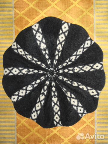 Берет женский шерстяной