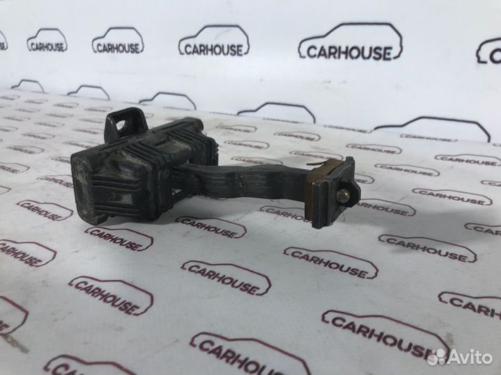 Ограничитель двери передний правый Land Rover