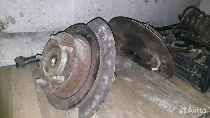 Поворотные кулаки Нива 4х4,ваз 21213