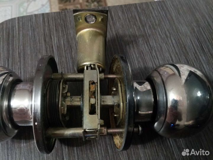 Замок, ручка-шар, сейфовый