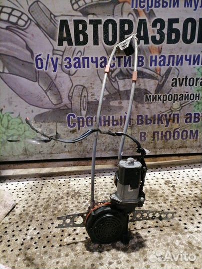 Стеклоподъемник электр. передний левый Renault Log