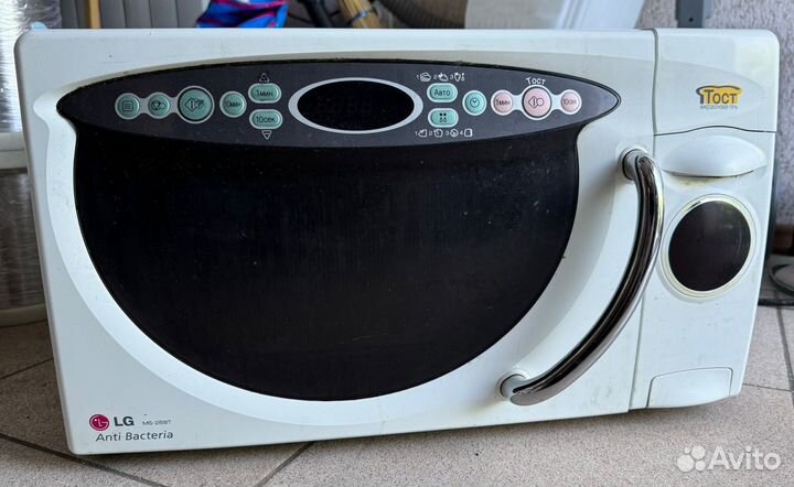 Микроволновая печь большая LG MS-268T