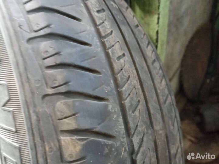 Dunlop Grandtrek PT2A 215/60 R16