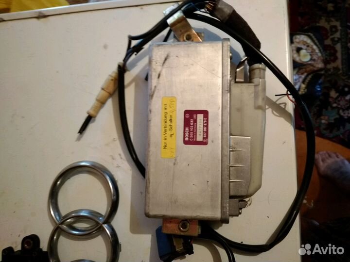 Запчасти на Ауди 80-90 800853605 обмен