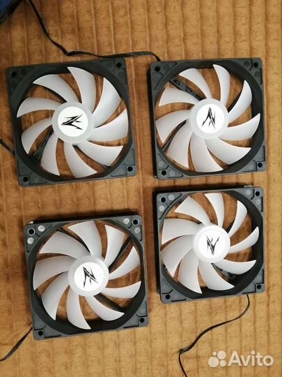 4 Вентилятора для корпуса RGB