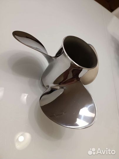 Винт стальной yamaha 20-30, F20-25 (9-7/8x13-F)