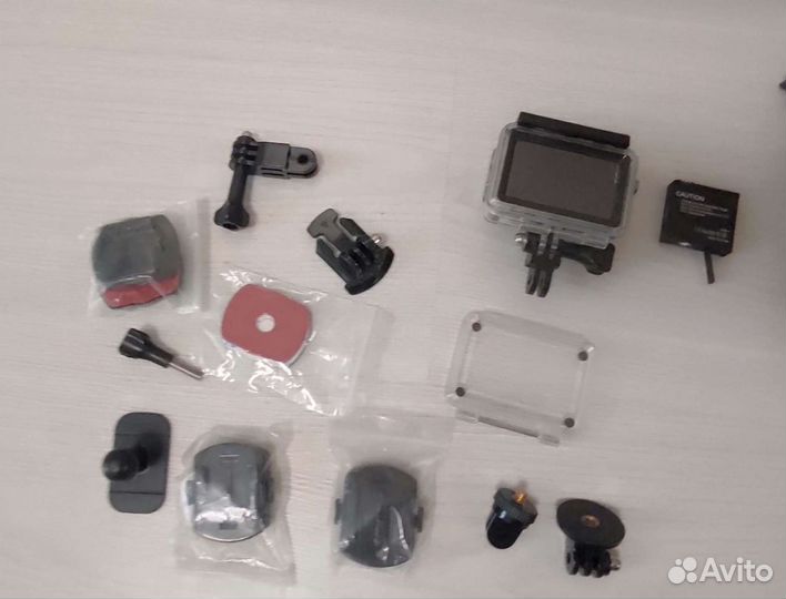 Экшн камера sjcam SJ8 Plus с креплениями
