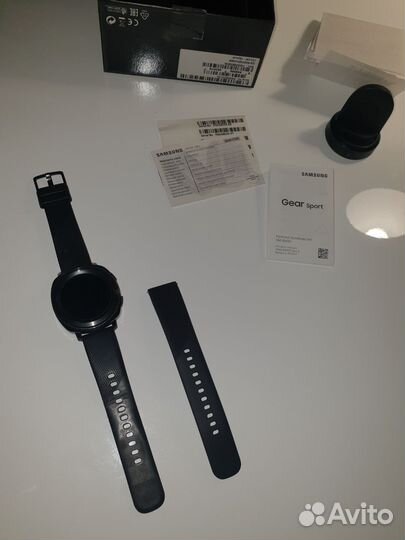 Часы samsung gear sport