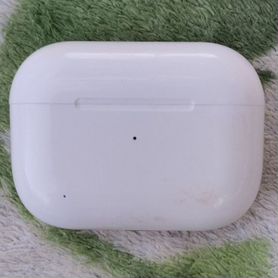 Беспроводные наушники apple airpods