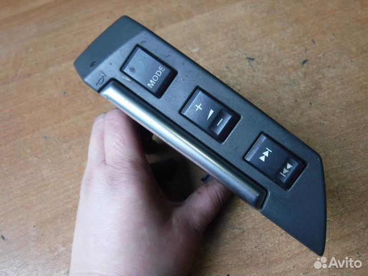 Кнопка многофункциональная Freelander 2