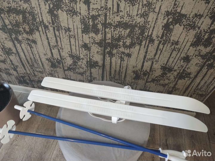 Лыжи детские пластиковые