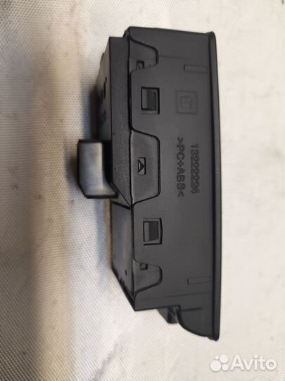 Блок управления стеклоподъемниками Opel Insignia