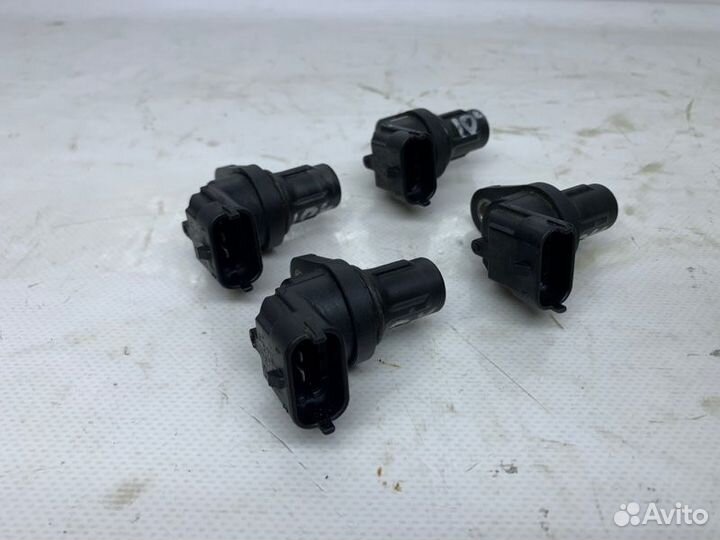 Датчик положения распредвала Mercedes-Benz E W212