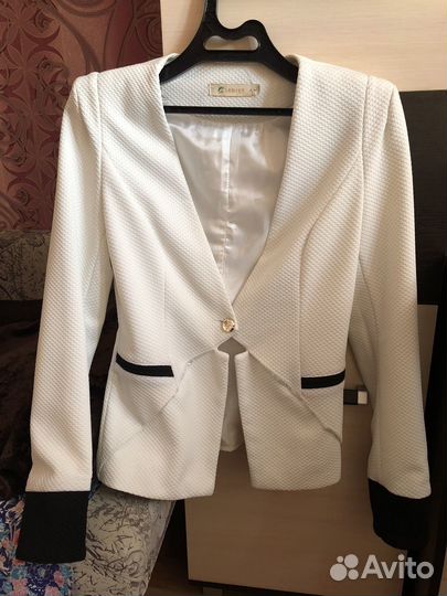 Женские вещи