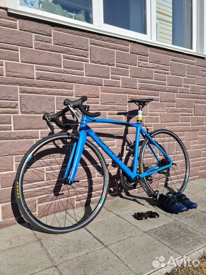 Шоссейный велосипед Format 2222 (2020)