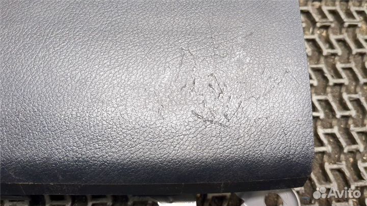 Подушка безопасности коленная Lexus HS, 2010