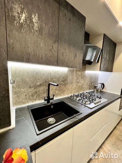 Прямой Кухонный гарнитур на заказ в Челябинске