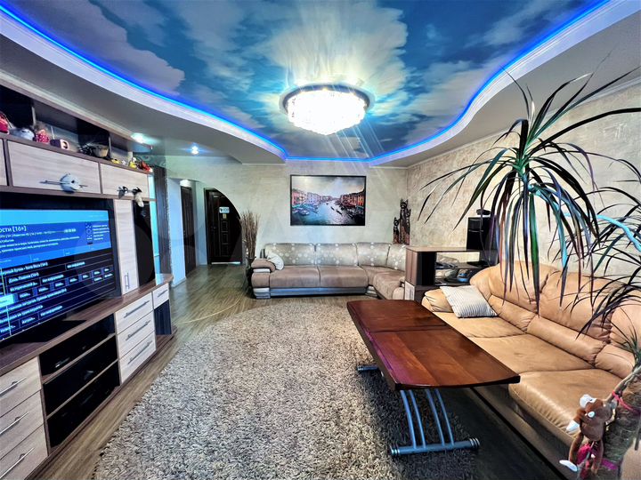 3-к. квартира, 82,3 м², 8/15 эт.