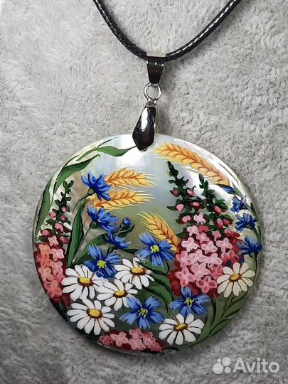 Подвеска перламутровая 