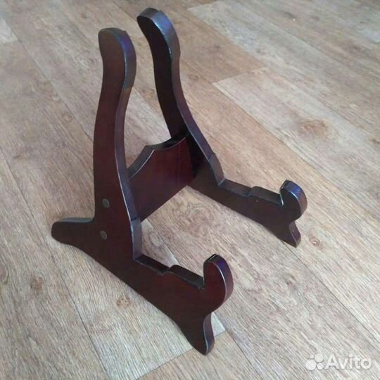 Подставка для гитары
