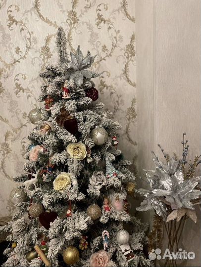 Елка искусственная