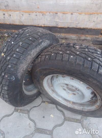 Продам 3 колёса с дискоми новые