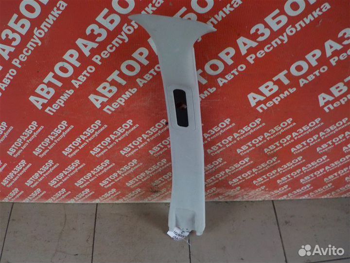 Накладка средней стойки левая LADA Granta 21127