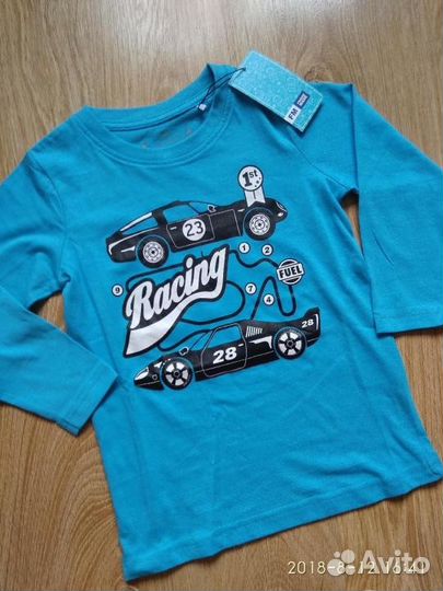 Тонкая кофточка на мальчика