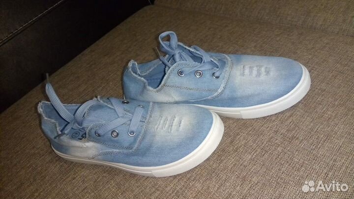 Обувь женская размер 36,39,39,40