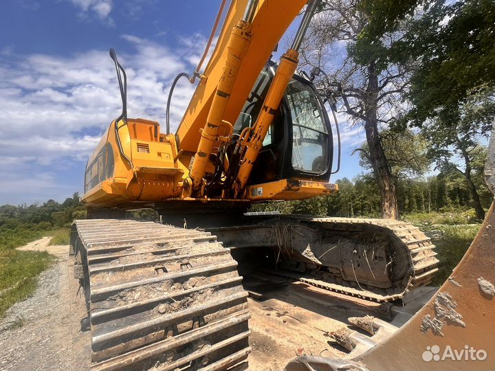 Гусеничный экскаватор JCB JS 220XD, 2007