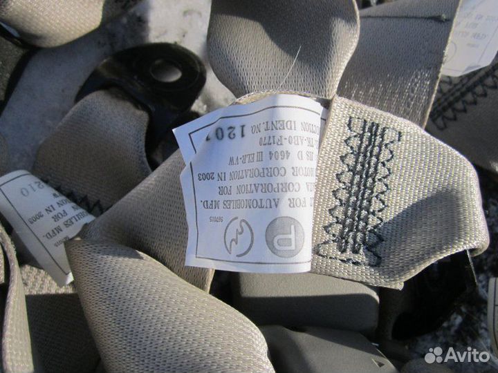 Ремень безопасности задний Toyota Allion ZZT240