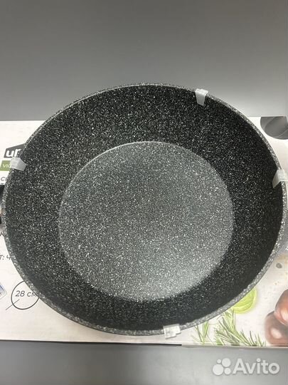 Сковорода 28 см